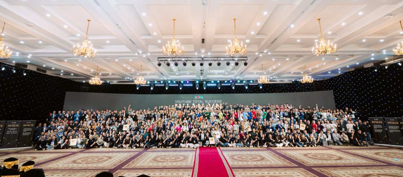 Buổi offline Khóa 6 YouTube Total Success